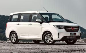 WuLing Hongguang Plus '2019